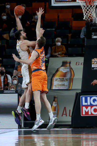 将为球队带 将为球队带