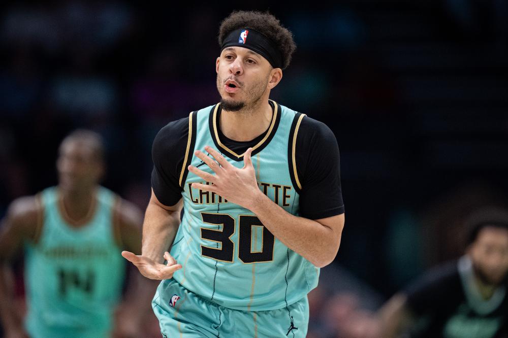 只有果断出 只有果断出