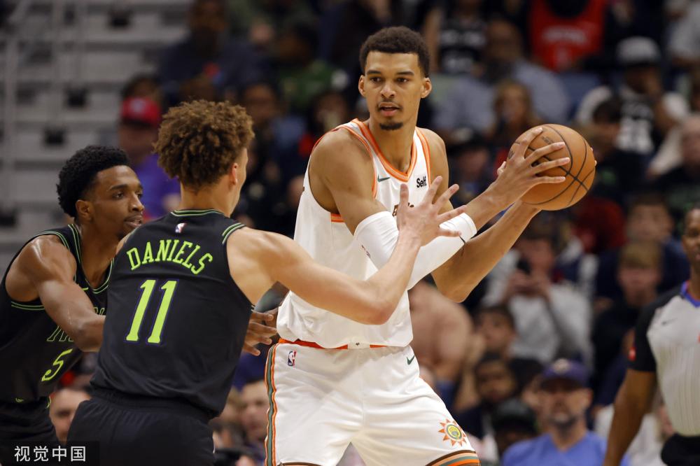 本赛季他已 本赛季他已