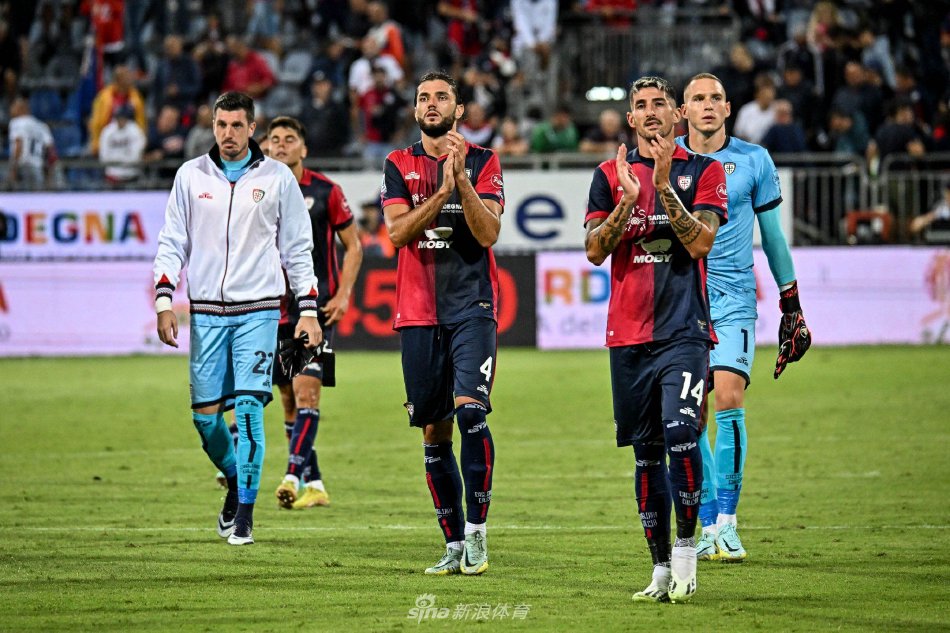 大部分球员 大部分球员